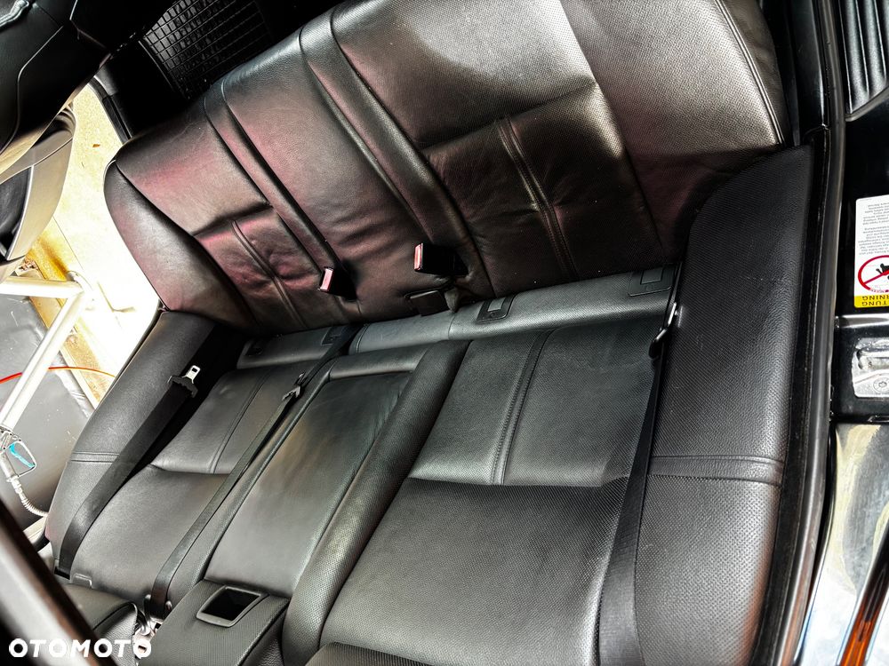 BMW Seria 5 535d - 32