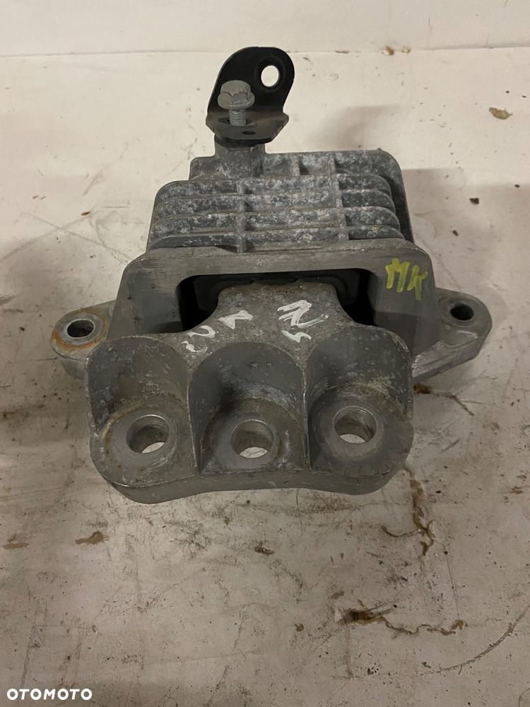 Opel Insignia b  łapa lewa - 1