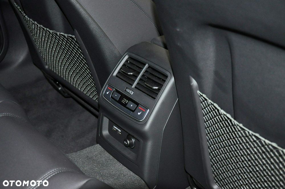 Audi A4 Allroad - 31
