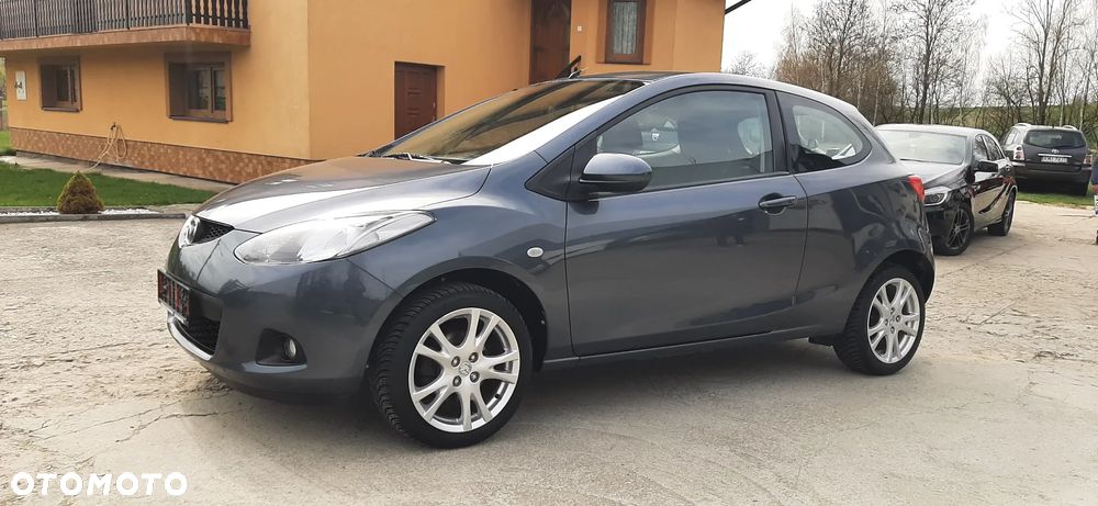 Mazda 2 - 18