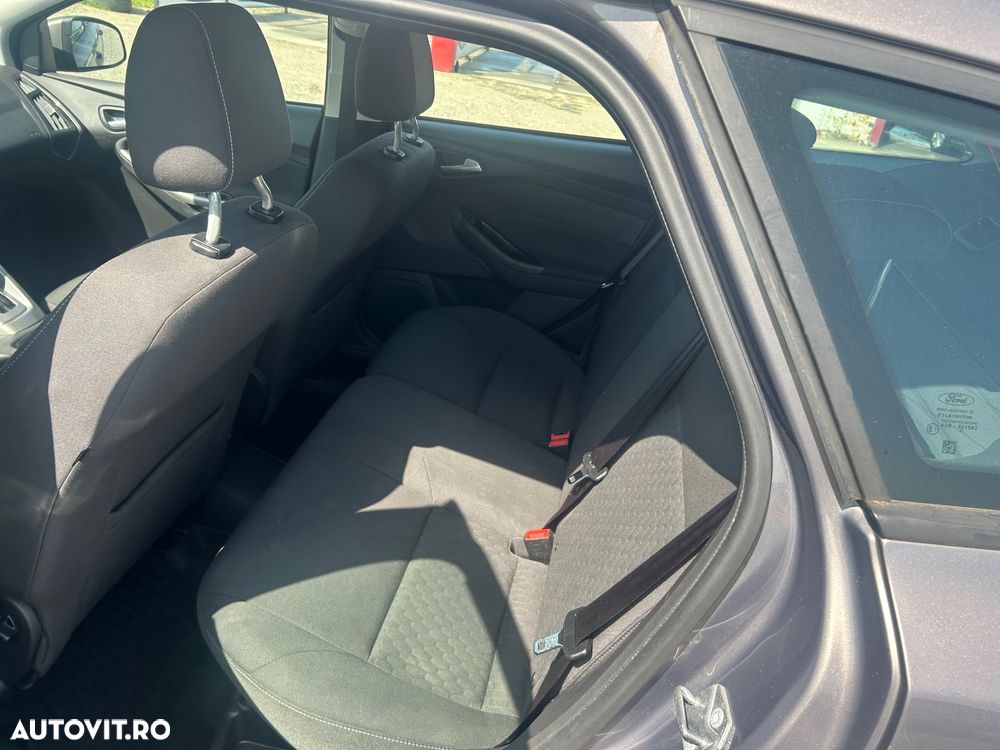 Ford Focus 2.0 TDCI DPF Aut. Champions Edition - 27