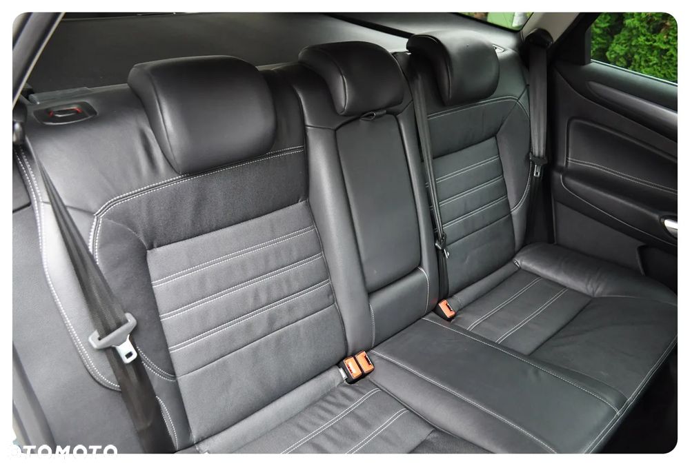 Ford Mondeo 2.0 TDCi Titanium X - 23