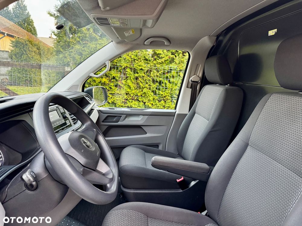 Volkswagen TRANSPORTER T6.1 - 16