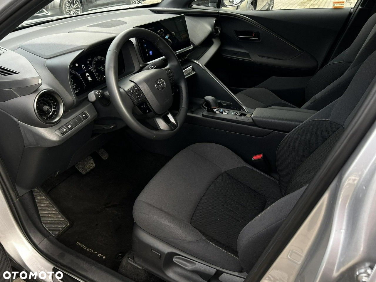 Toyota C-HR - 9