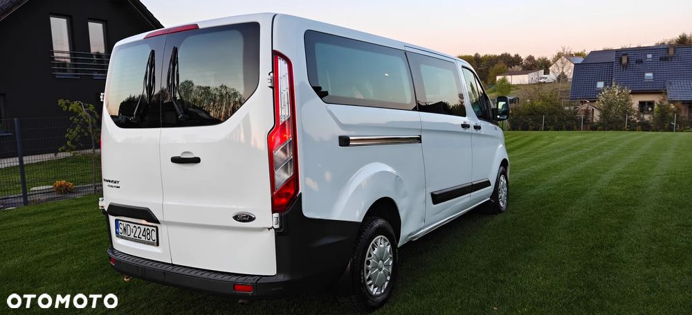 Ford Transit Custom 310 L2H1 Limited - 22