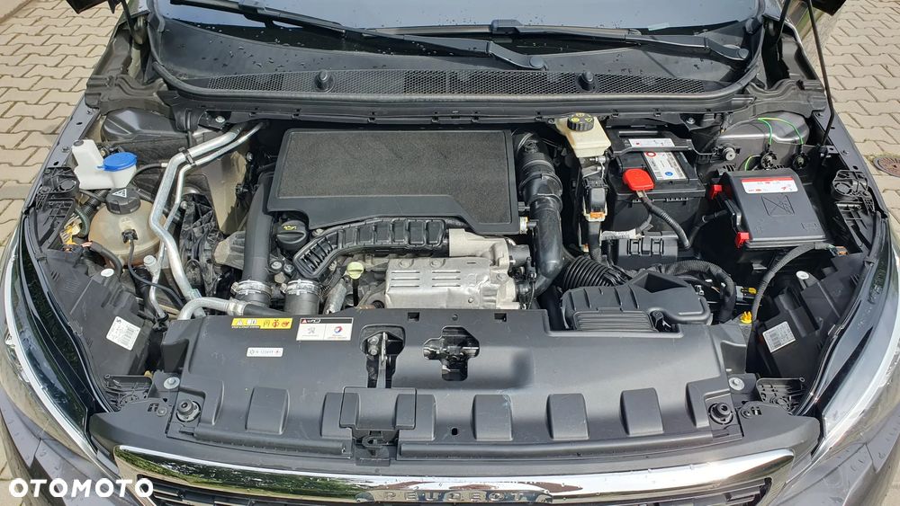 Peugeot 308 1.2 PureTech GPF Allure Pack S&S - 21