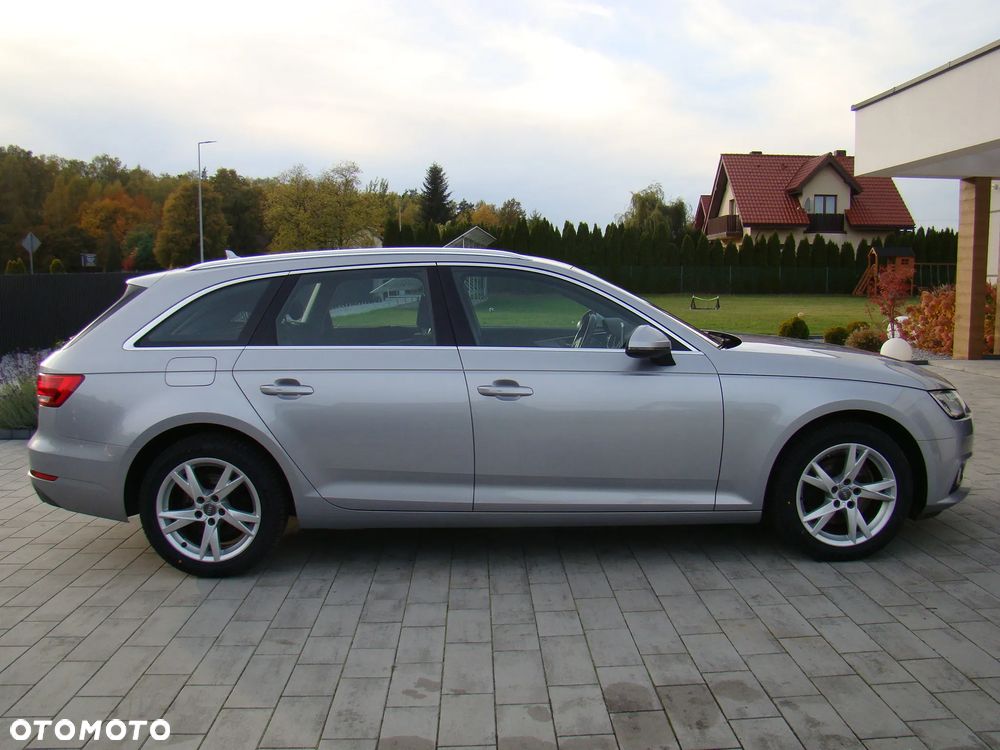 Audi A4 Avant 2.0 TFSI ultra S tronic - 11