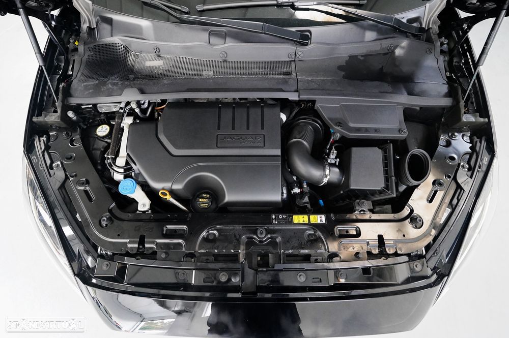 Jaguar E-Pace 2.0 P200 S AWD Aut. - 28