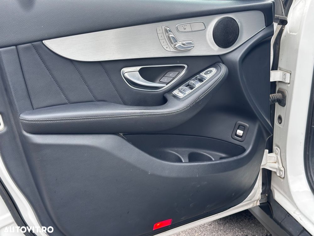 Mercedes-Benz GLC 350 e 4Matic 7G-TRONIC Exclusive - 17