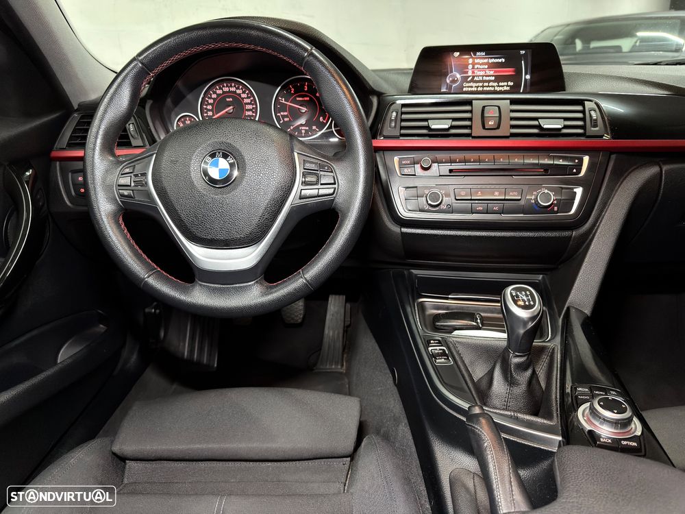 BMW 320 d Line Sport - 23
