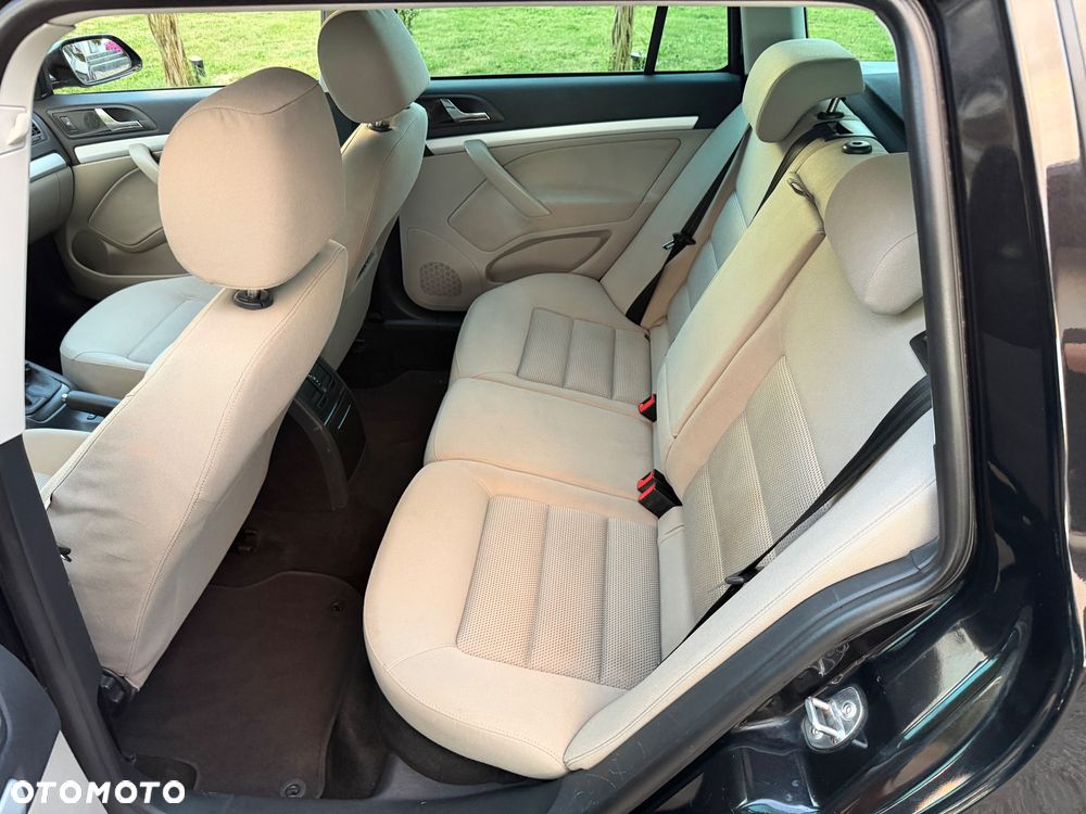 Skoda Octavia - 21