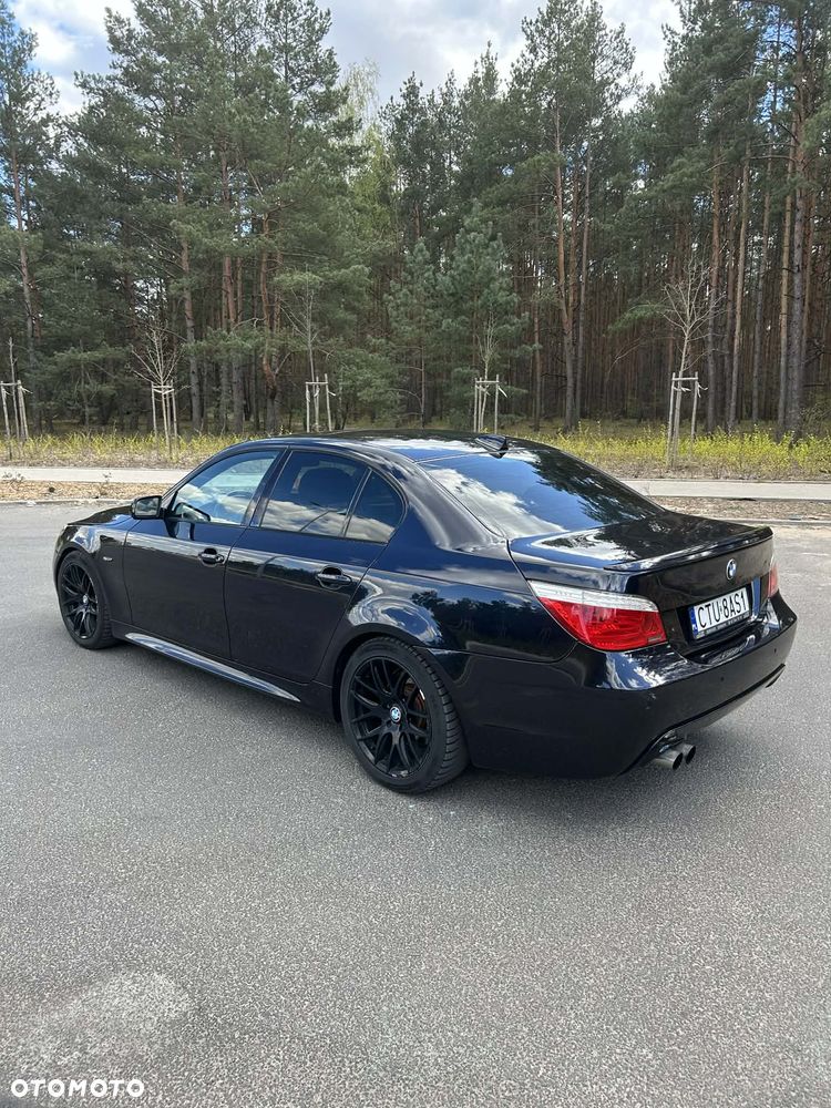 BMW Seria 5 525d - 6