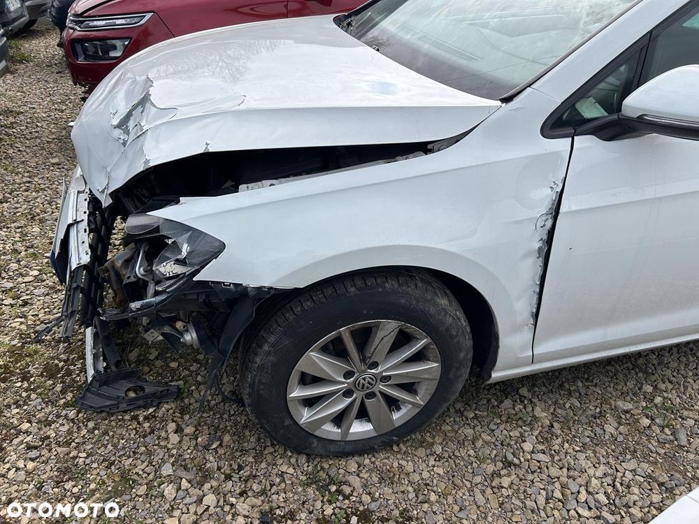 Volkswagen Golf 1.6 TDI (BlueMotion Technology) Trendline - 4