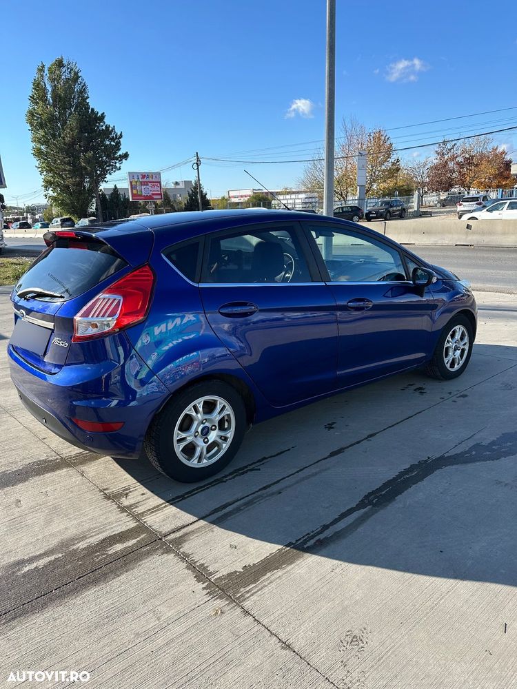 Ford Fiesta 1.5 TDCi Titanium - 6