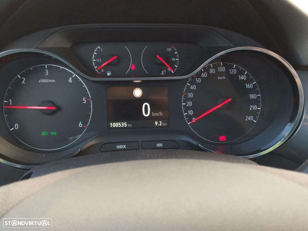 Opel Crossland X 1.6 CDTi Edition - 11