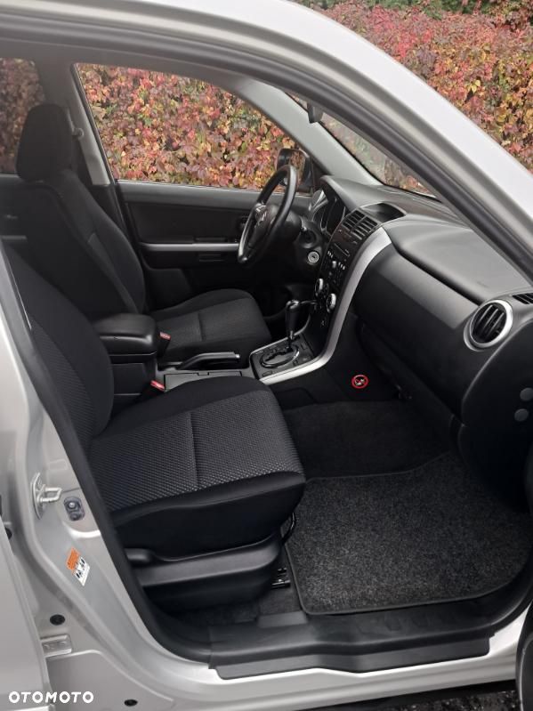 Suzuki Grand Vitara - 8