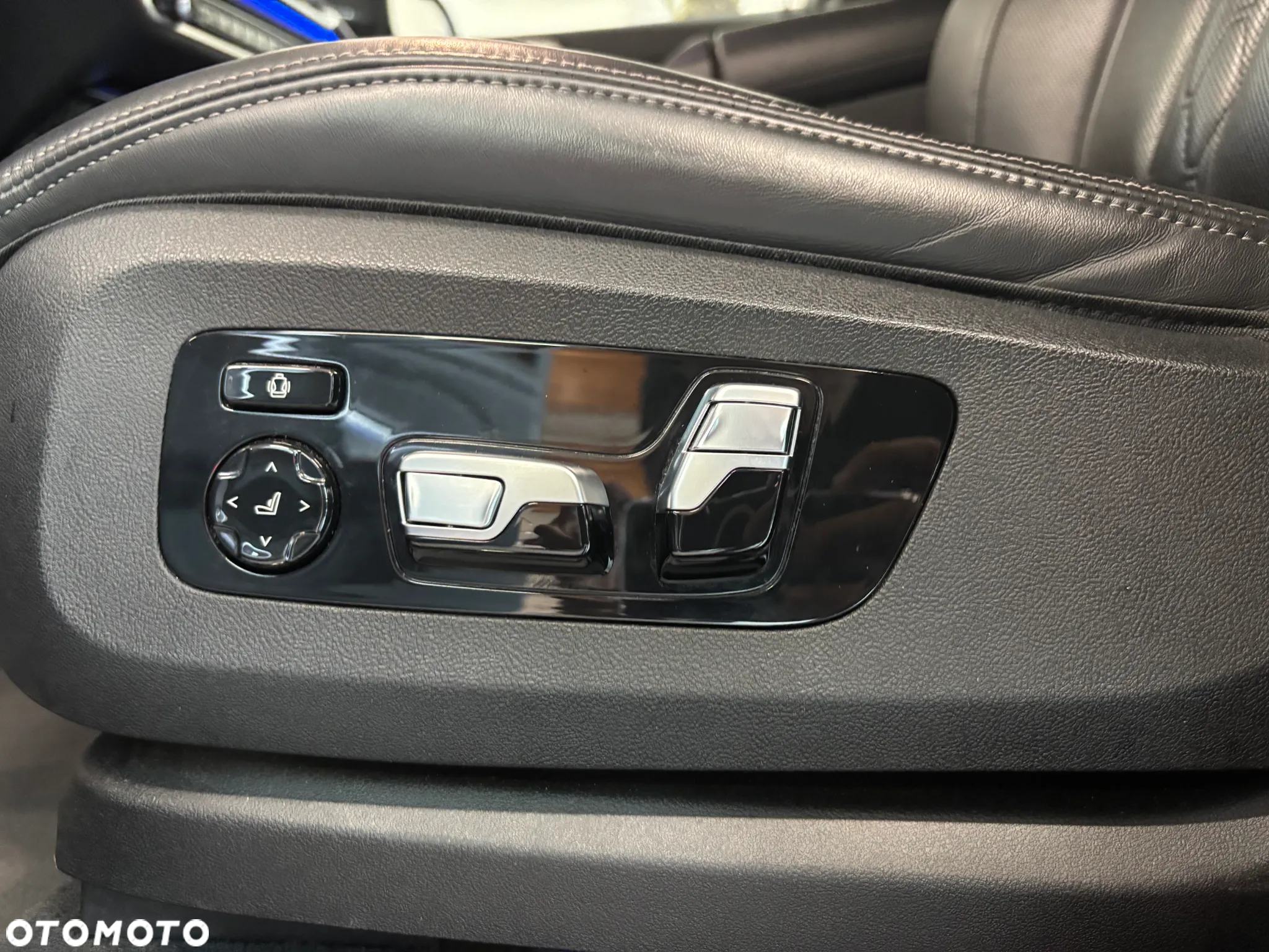 BMW X7 xDrive40d - 12