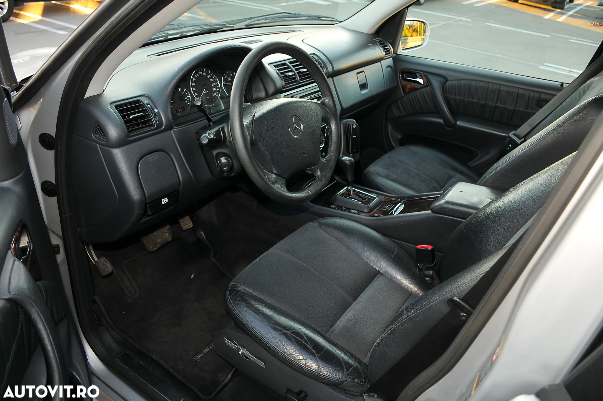 Mercedes-Benz ML - 12