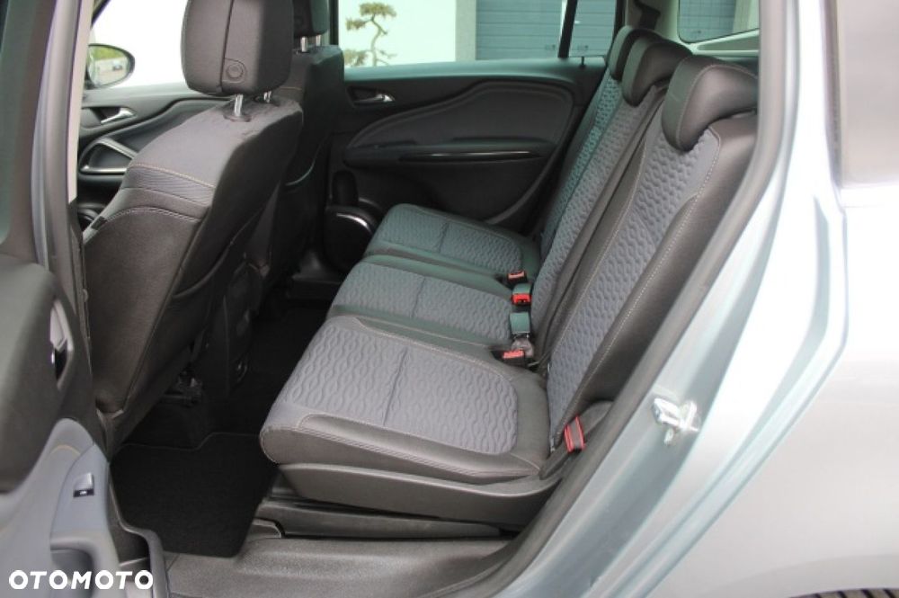 Opel Zafira - 20