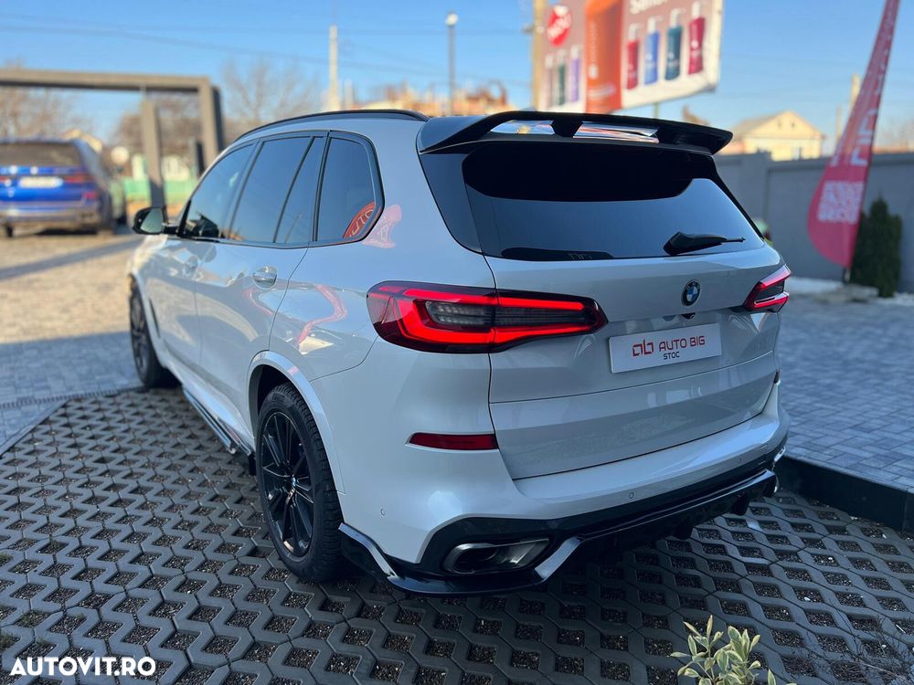 BMW X5 M M50d - 8