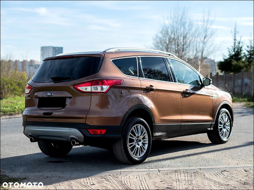Ford Kuga - 12