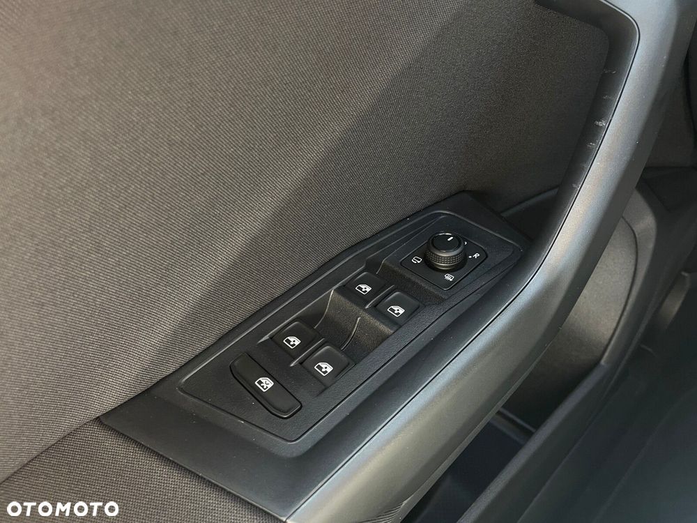 Volkswagen T-Roc 1.5 TSI Life Plus DSG - 25