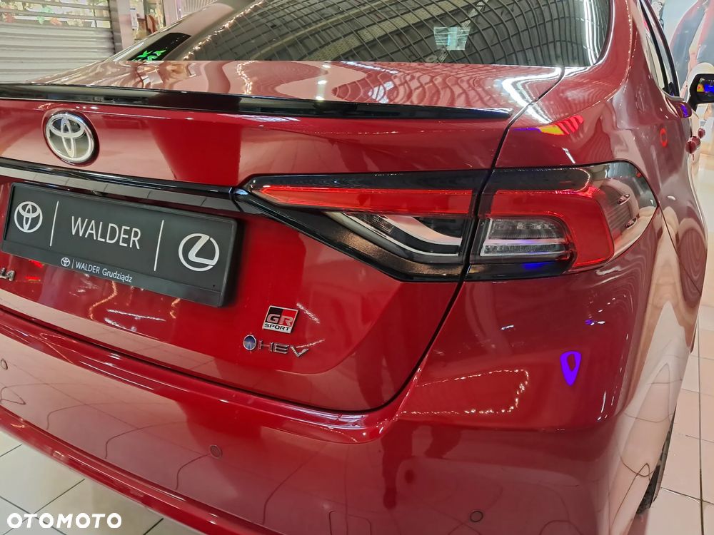 Toyota Corolla 1.8 Hybrid GR Sport - 6