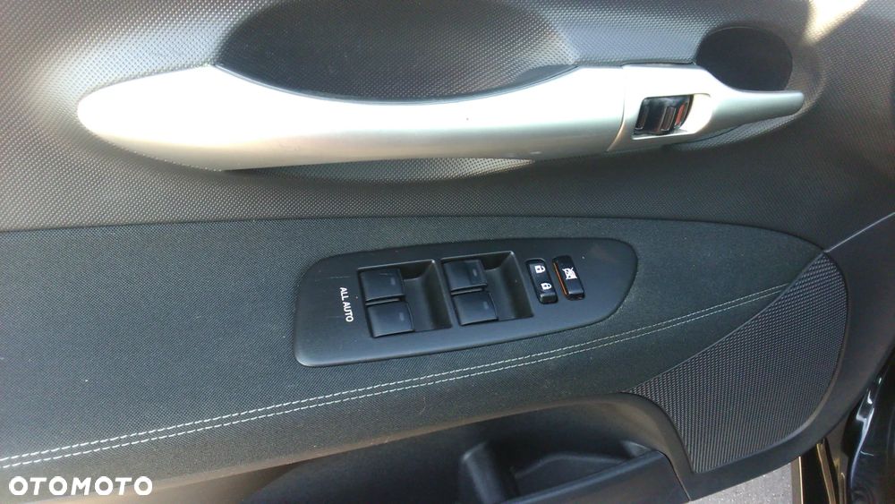 Toyota Auris 1.6 Comfort - 17