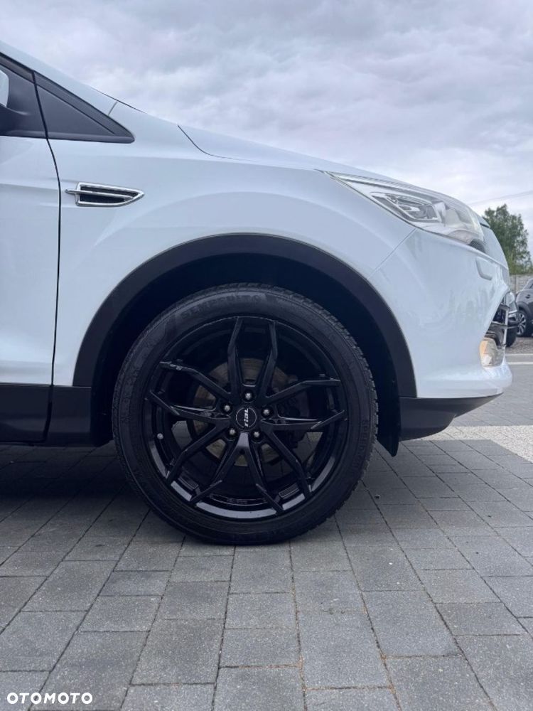 Ford Kuga 1.6 EcoBoost 2x4 Individual - 14