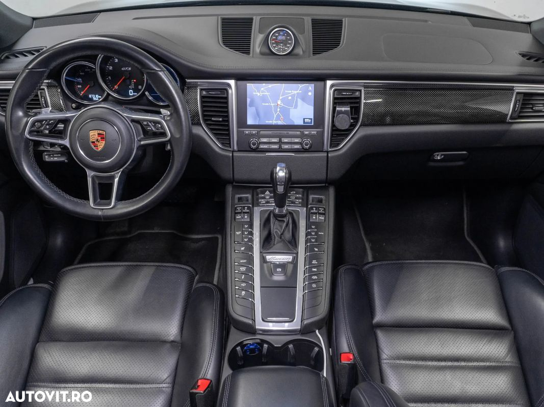 Porsche Macan - 15