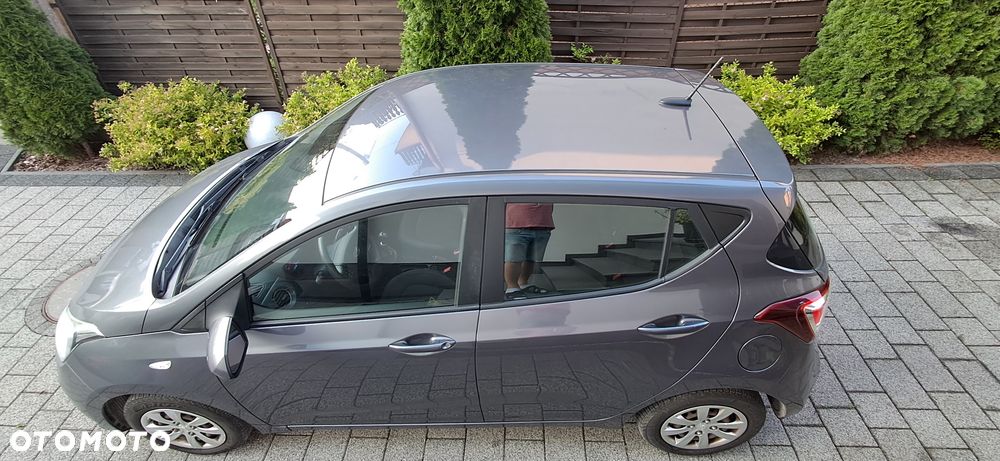 Hyundai i10 1.0 BlueDrive Comfort - 19
