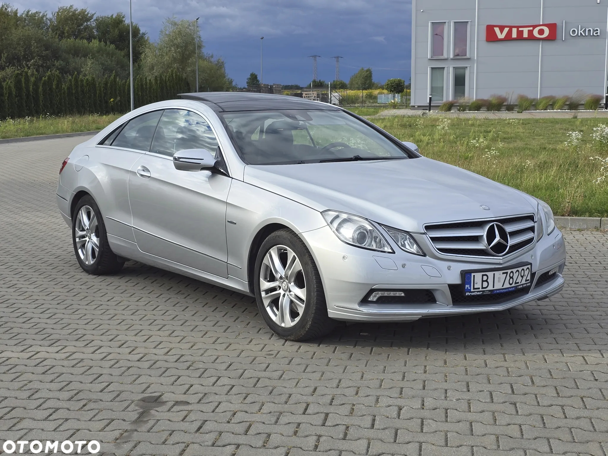 Mercedes-Benz Klasa E - 2