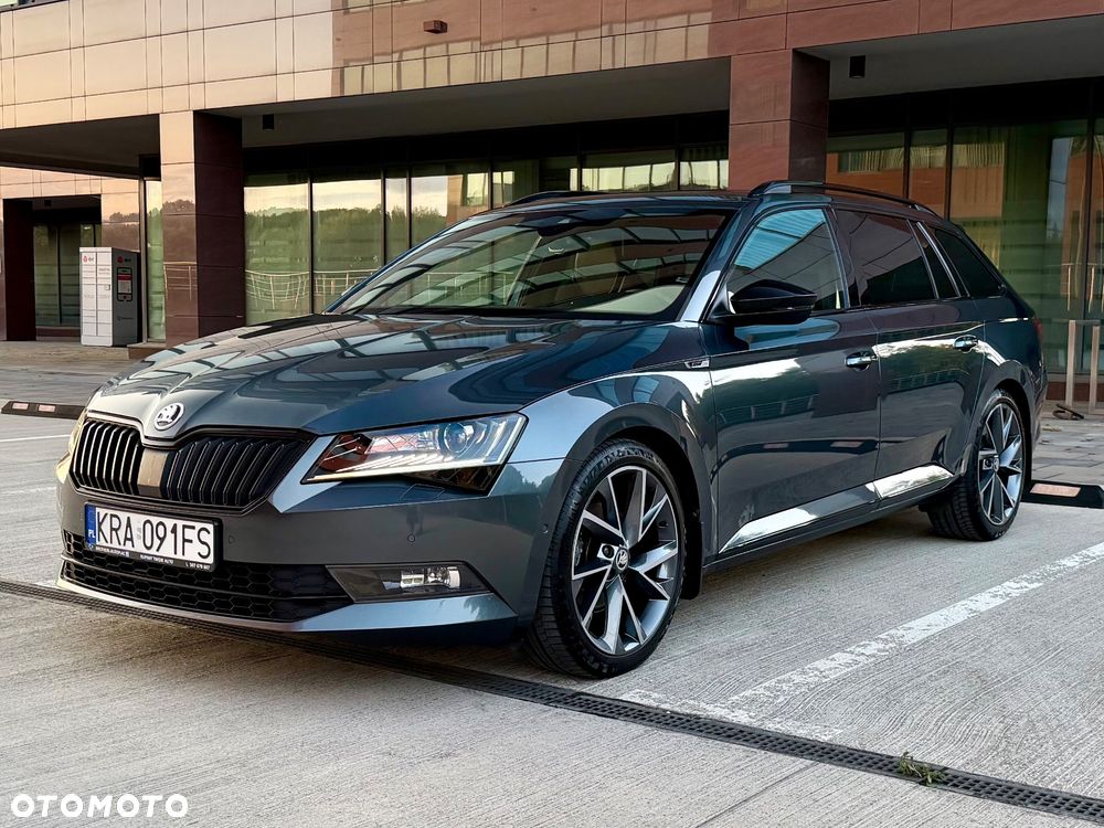 Skoda Superb 2.0 TDI Sportline DSG - 3