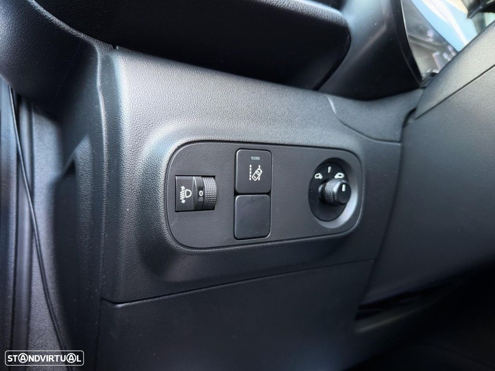 Citroën C3 1.2 PureTech Feel - 22