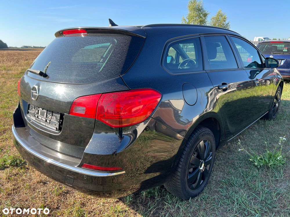 Opel Astra - 4