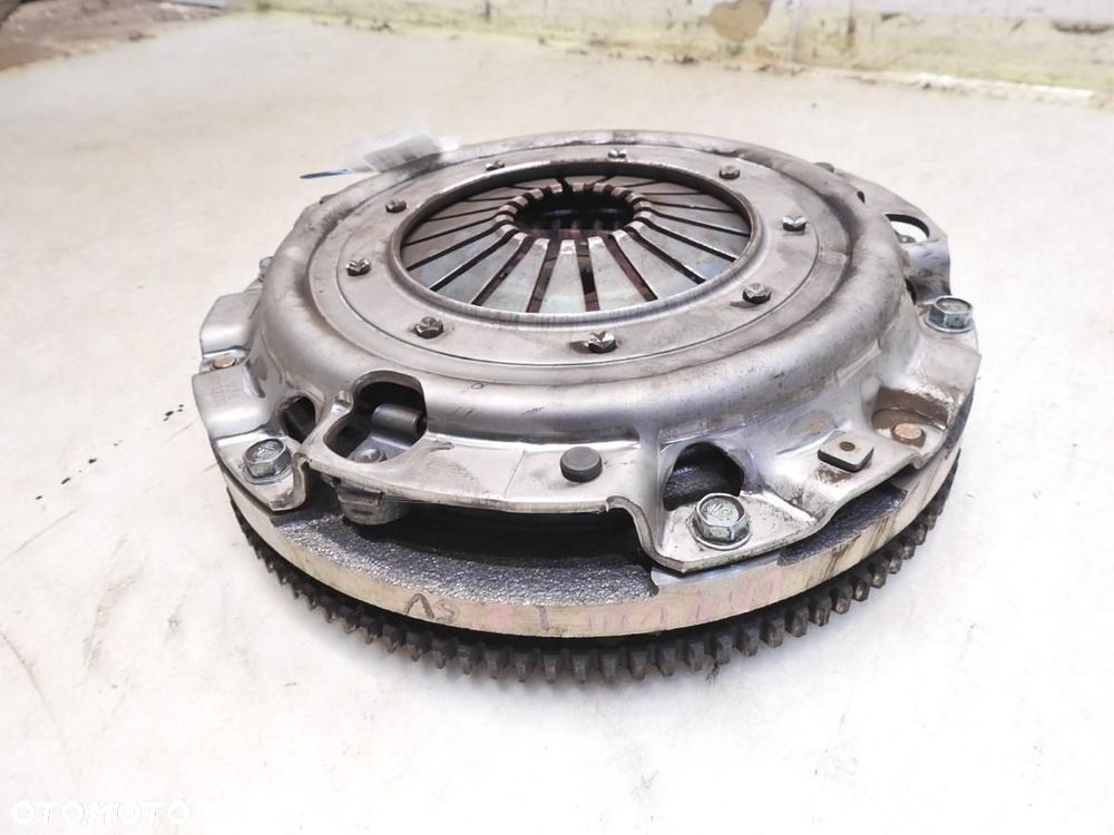 SPRZĘGŁO KOMPLETNE MITSUBISHI LANCER VIII 1.8 16V MN132330 - 9