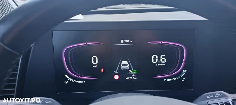 Kia Sportage 1.6 T-GDI 6MT 4x2 Urban - 10