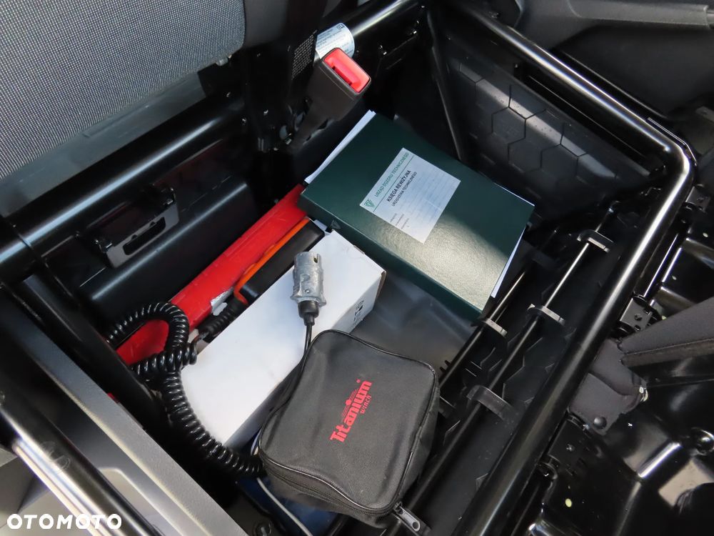 Volkswagen Crafter 50 BiTDI 2.0 177 KM Mroźnia -29 st.C + Winda Załadowcza DHOLLANDIA 750 Kg UDŹWIG, Grube Ściany Chłodnia Boczne Drzwi IGLOOCAR Rozstaw Osi 4490 mm, DMC 3500 Kg, Kat. Prawa Jazdy B, Tylne Koła Bliźniacze WZMACNIANY, Tempomat, Asystent Jazdy Stan Wizualny I Techniczny NOWY Tak Jak Z Taśmy Produkcyjnej Gotowy Dostępny OKAZJA POLECAM - 32