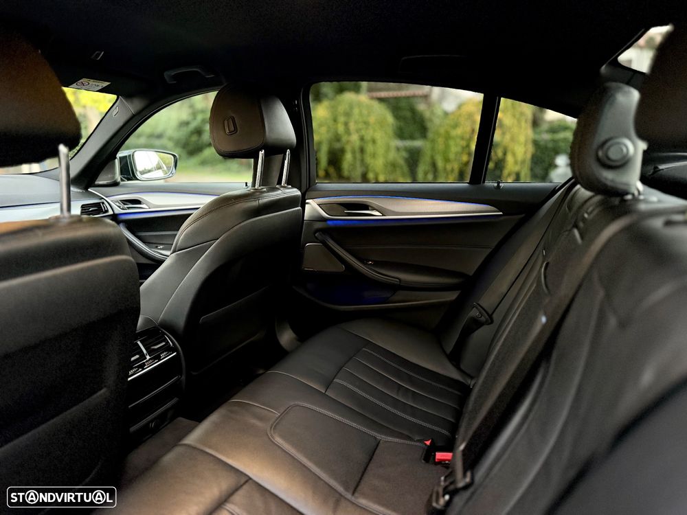 BMW 530 e iPerformance Pack M - 12