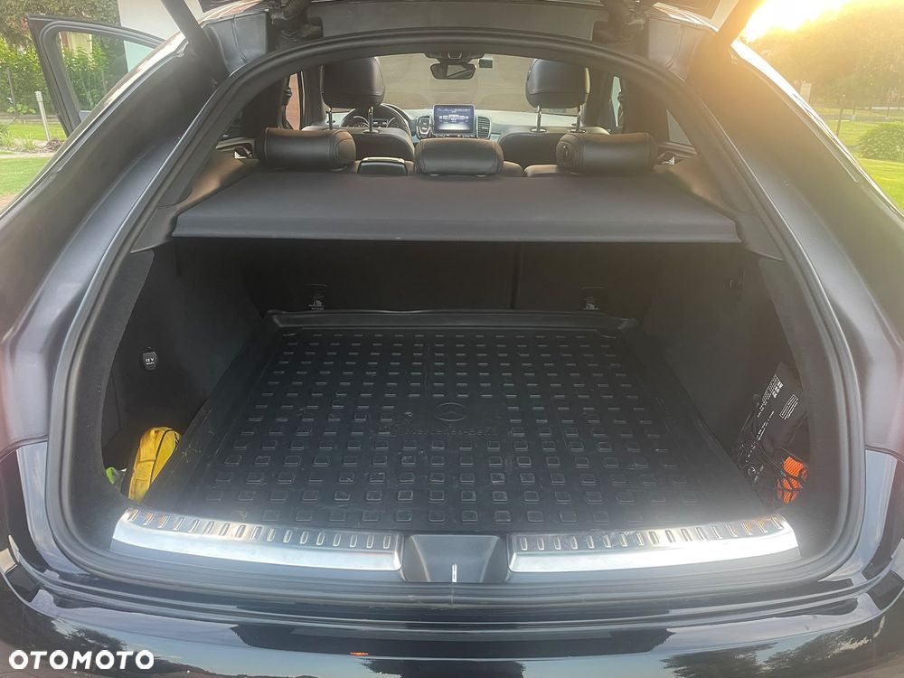 Mercedes-Benz GLE 350 d 4-Matic - 9