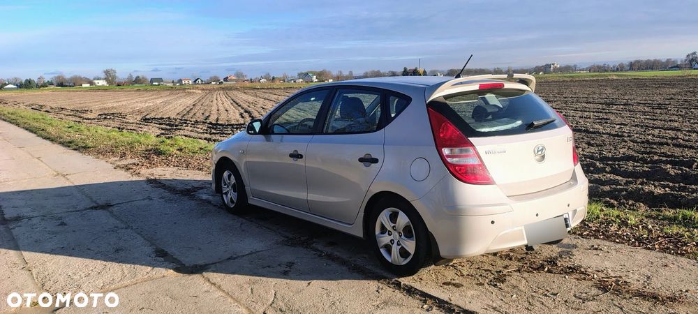 Hyundai i30 1.4 Base - 6