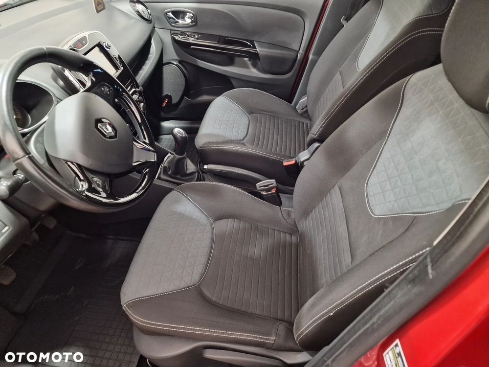 Renault Clio 0.9 TCe Business - 12