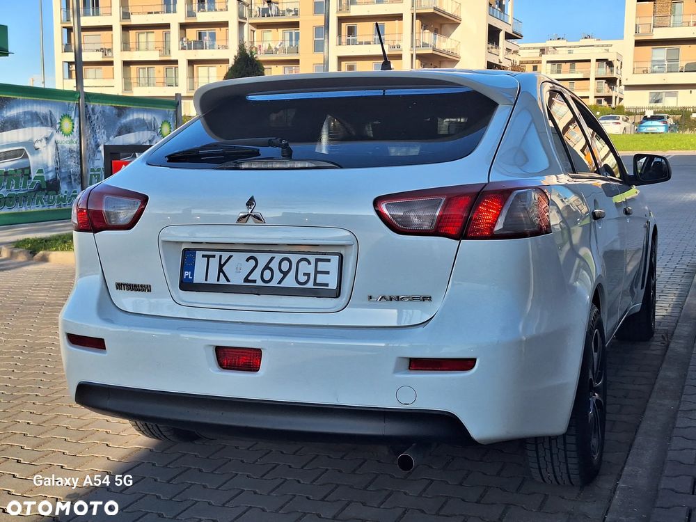 Mitsubishi Lancer 1.5 Inform - 5