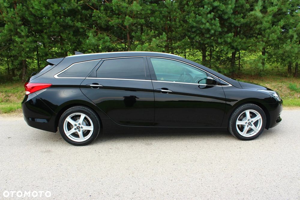 Hyundai i40 Kombi 1.7 CRDi DCT Premium - 5