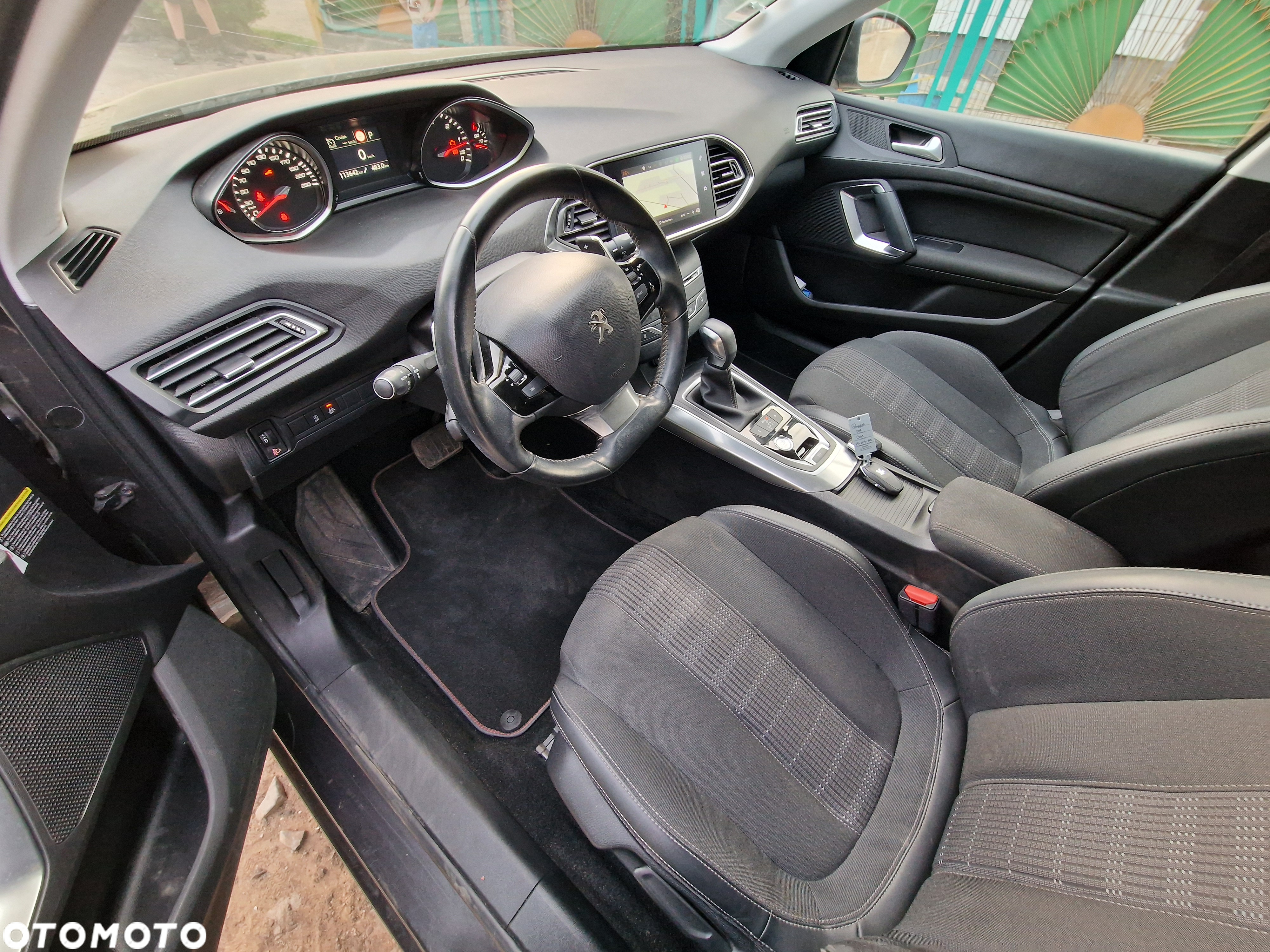 Peugeot 308 1.5 BlueHDi Allure S&S EAT6 - 9
