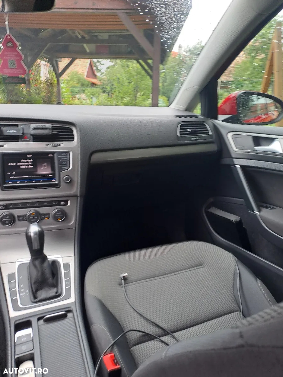 Volkswagen Golf 1.6 TDI DSG BMT Trendline - 12