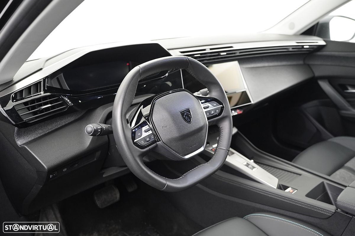Peugeot 408 1.2 PureTech Allure EAT8 - 5