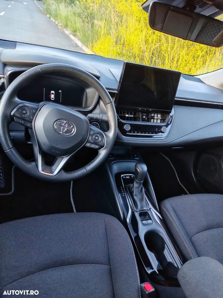 Toyota Corolla - 9