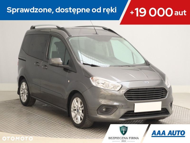 Ford Tourneo Courier - 2