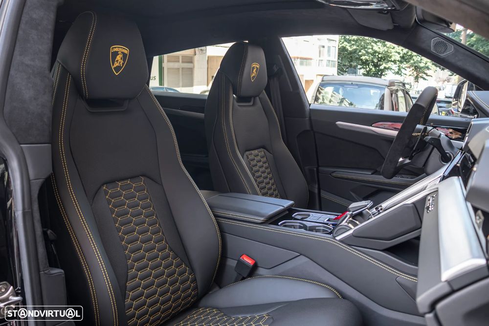 Lamborghini Urus 4.0 V8 - 42